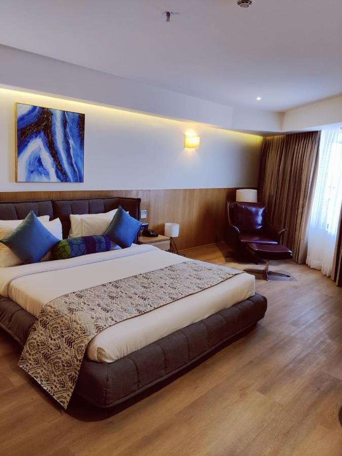 The Fern Residency, Jamnagar Hotel Exterior foto